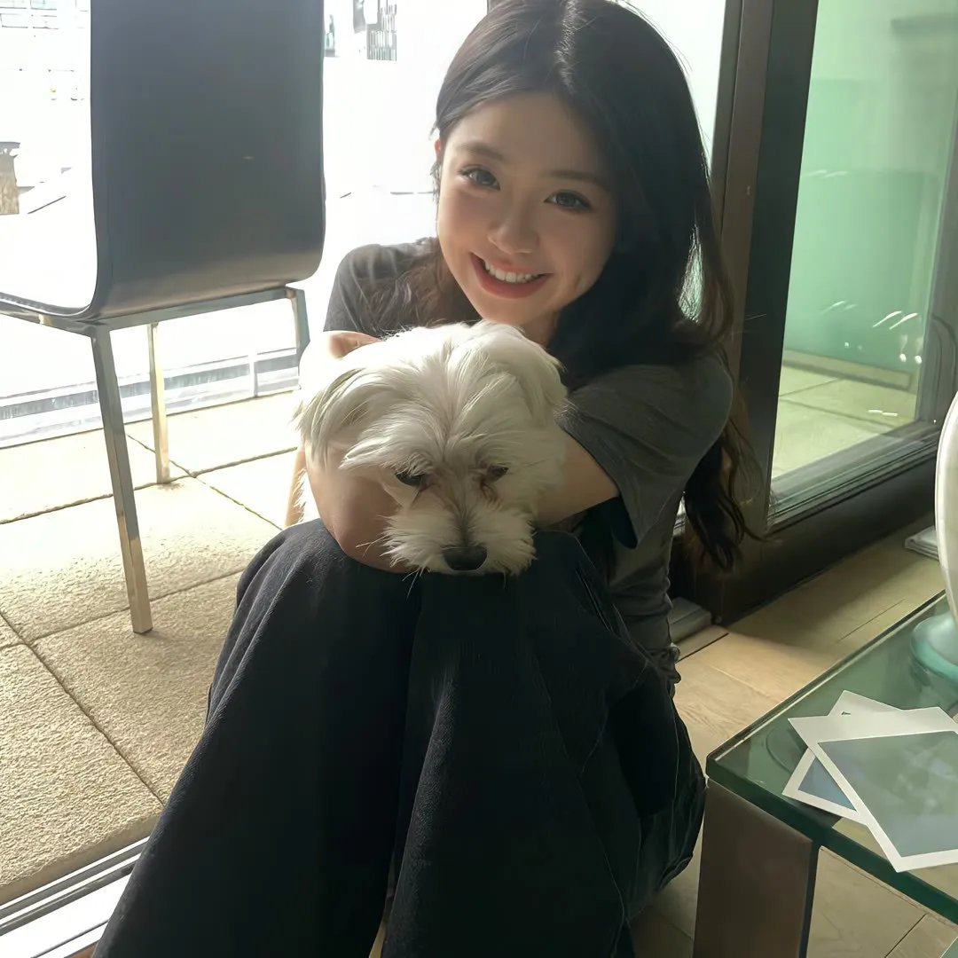 三狼四虎女霸王 海报